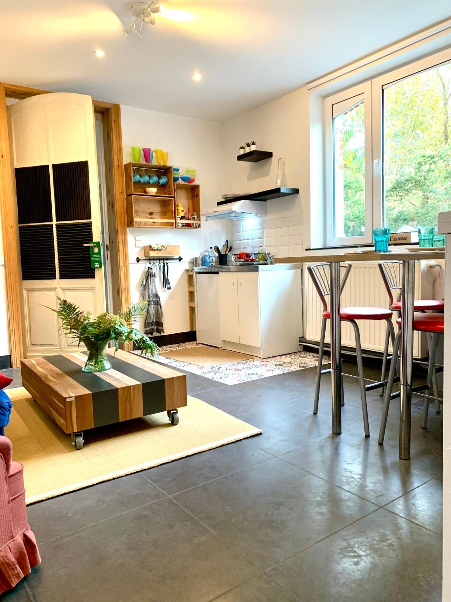 Studio - Tour D'Heloise - 10' De Bruxelles Ла-Юльп Экстерьер фото