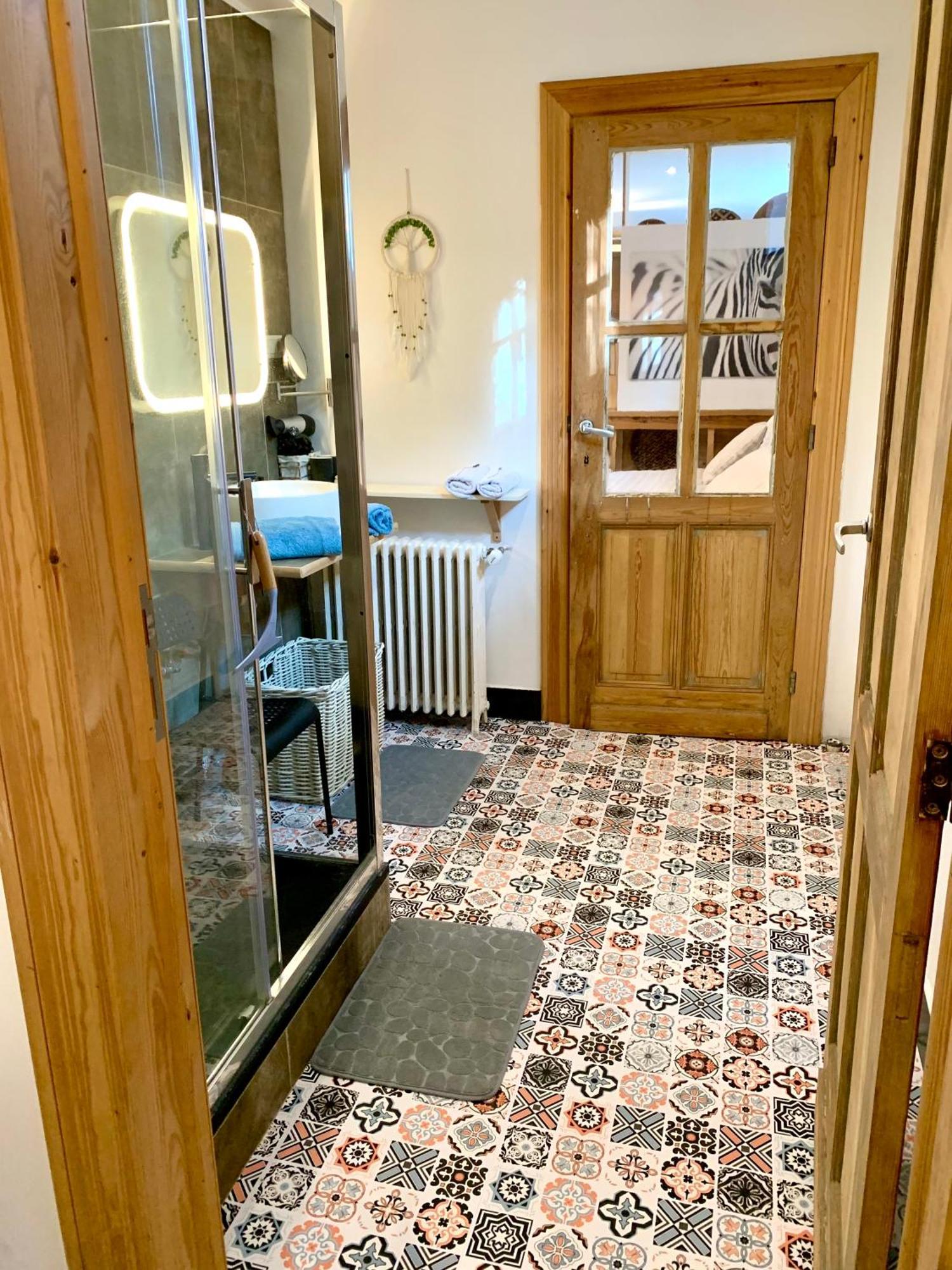 Studio - Tour D'Heloise - 10' De Bruxelles Ла-Юльп Экстерьер фото